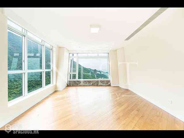 Repulse Bay - The Lily 12