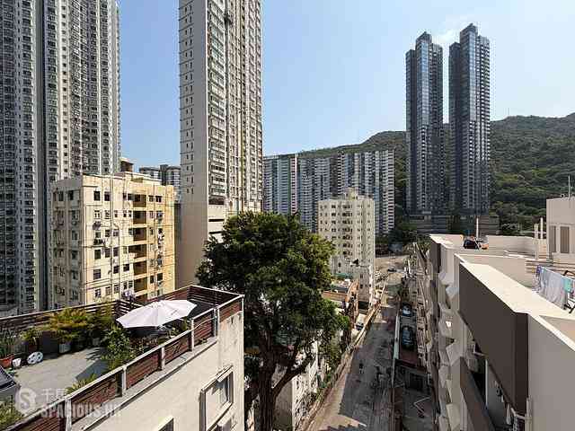 Tai Hang - Fuk Kwan House 01