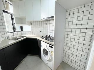 Tung Chung - Coastal Skyline Phase 1 Block 1 08