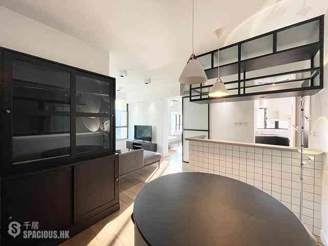 Tung Chung - Coastal Skyline Phase 1 Block 1 06