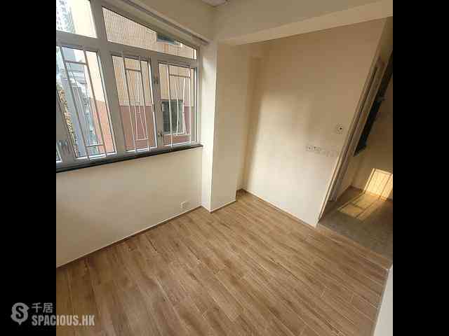 Mong Kok - Ngai Hing Mansion 02