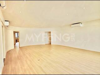 Happy Valley - Broadview Villa 04