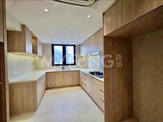 Happy Valley - Broadview Villa 13