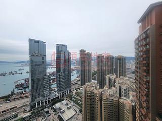 West Kowloon - The Arch 18