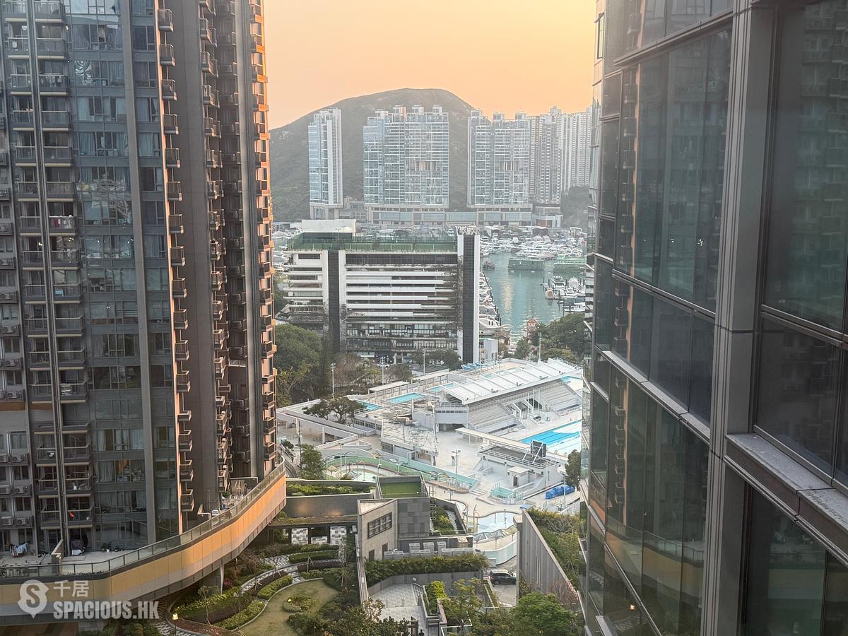 Wong Chuk Hang - The Southside Phase 3B Blue Coast Tower 2B 01