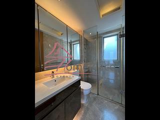 Sai Ying Pun - The Nova 07