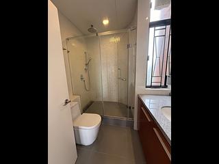 Jardines Lookout - Park Place Block A 07