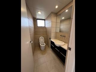Jardines Lookout - Park Place Block A 09