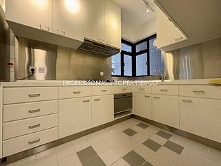 Mid Levels Central - Elegant Terrace 09