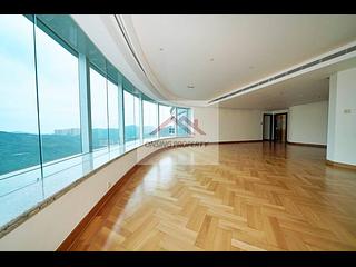 Stubbs Road - Highcliff 02