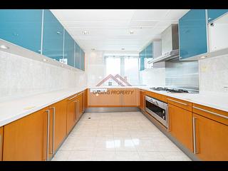 Stubbs Road - Highcliff 03