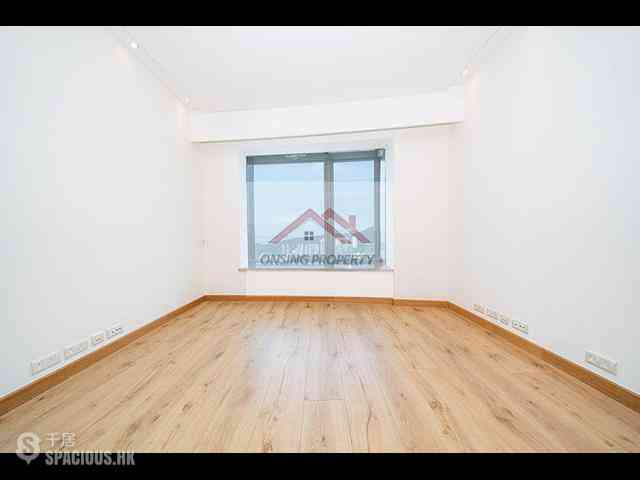 Stubbs Road - Highcliff 10