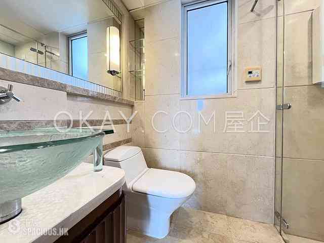 West Kowloon - The Harbourside 10
