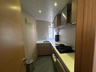 Mid Levels Central - Jing Tai Garden Mansion 06
