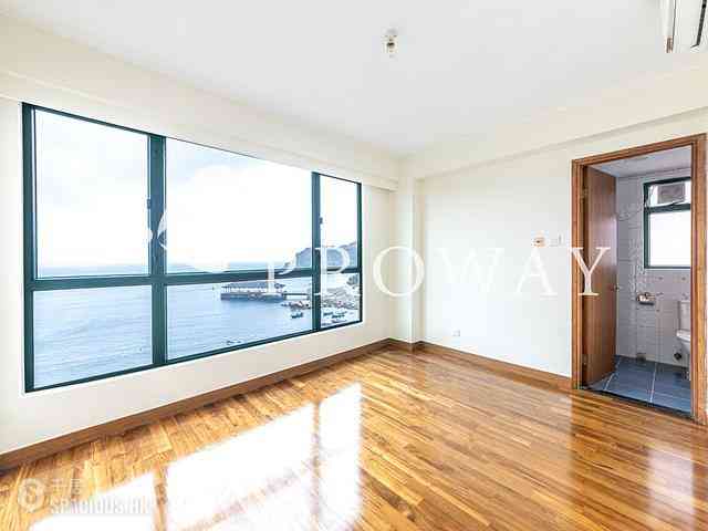 Stanley - Stanley Beach Villa 04