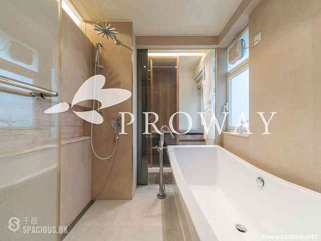 Pok Fu Lam - Baguio Villa Block 40 08