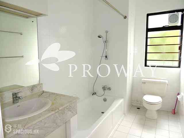 Pok Fu Lam - Pine Grove Block 4 12