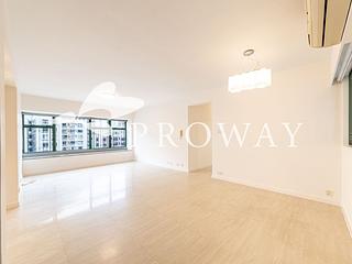 Mid Levels Central - Robinson Place Block 1 04