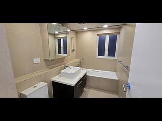 The Peak - Ondina Heights 13