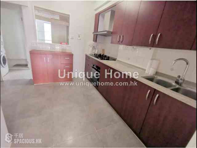 Chung Hom Kok - 30-36, Horizon Drive 15