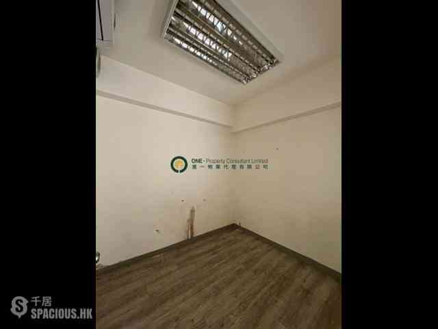 Kennedy Town - Nan Sang Building 09