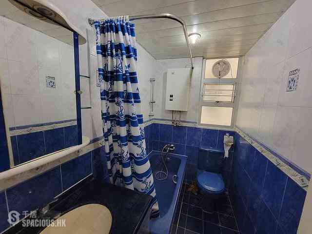 Wan Chai - Phoenix Court Block 2 13