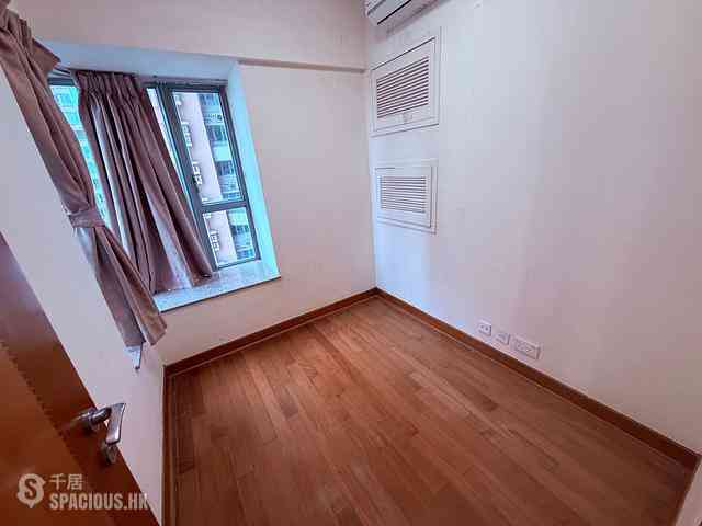 Tiu Keng Leng - Ocean Shores Phase 3 Block 17 04
