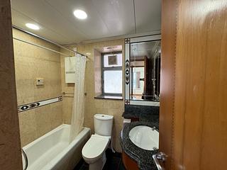 Tiu Keng Leng - Ocean Shores Phase 3 Block 17 06
