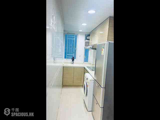 Causeway Bay - Yee Wah Mansion 03