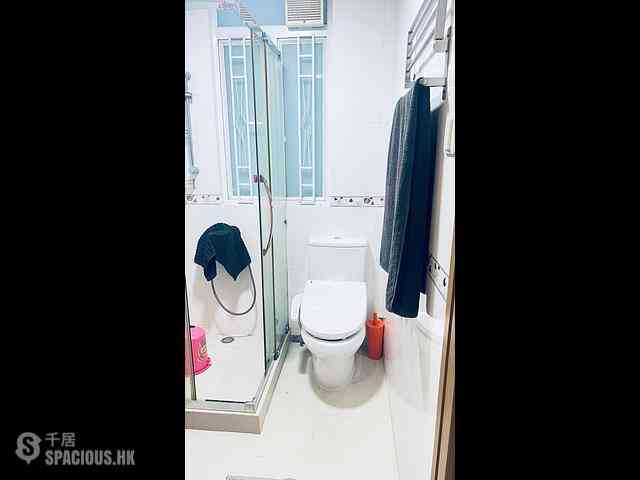 Causeway Bay - Yee Wah Mansion 05