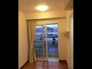 North Point - The Harbourside 02