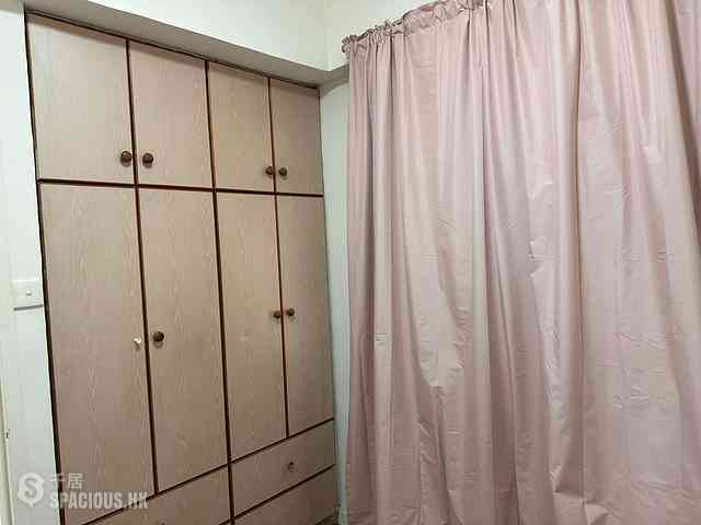 Causeway Bay - Lok Sing Centre Block A 06
