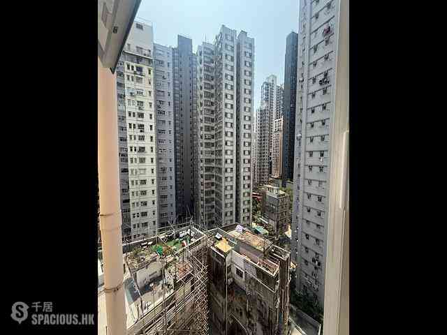Sai Ying Pun - Samtoh Building 02