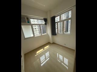 Sai Ying Pun - Samtoh Building 04
