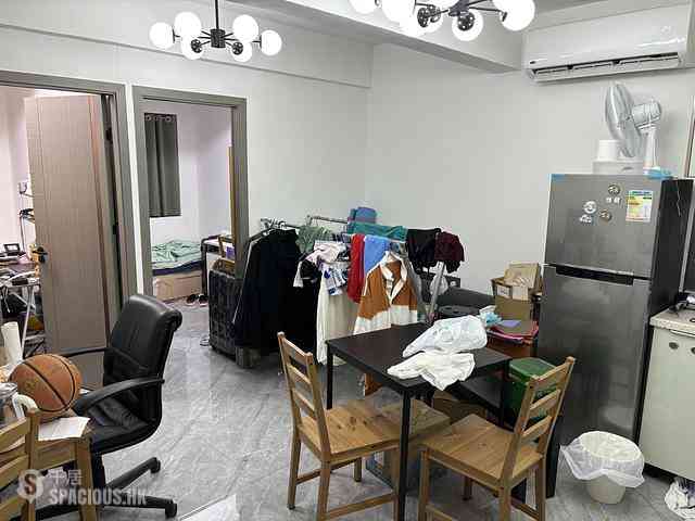 Shek Tong Tsui - 425W-425X, Wing Wah Mansion 01