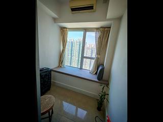 Lohas Park - Lohas Park Phase 1 The Capitol Tower 3 04