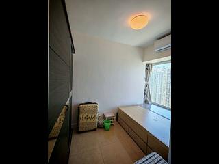 Lohas Park - Lohas Park Phase 1 The Capitol Tower 3 06