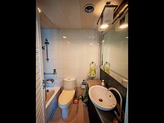 Lohas Park - Lohas Park Phase 1 The Capitol Tower 3 08