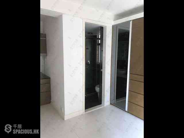 Wan Chai - Phoenix Court Block 3 27