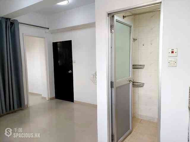 Sai Ying Pun - Good Times Building 08
