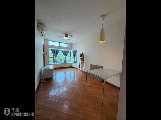 Tung Chung - Coastal Skyline Phase 1 Block 3 01
