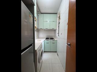 Tung Chung - Coastal Skyline Phase 1 Block 3 05