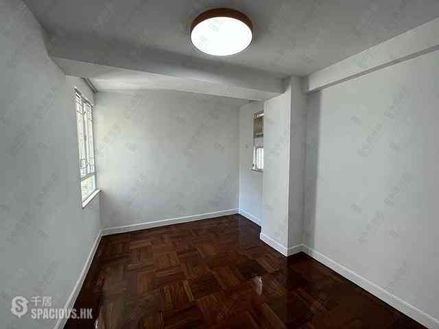 Wan Chai - Phoenix Court Block 2 07