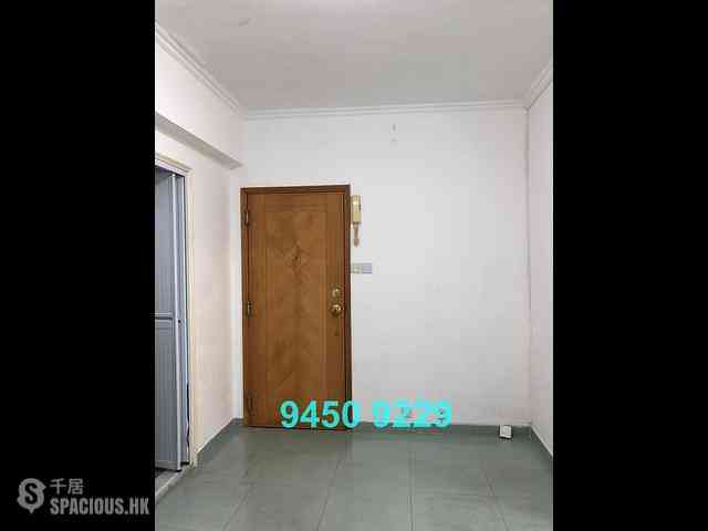 Sai Ying Pun - Sing Fai Building 01