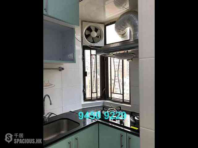 Sai Ying Pun - Sing Fai Building 04