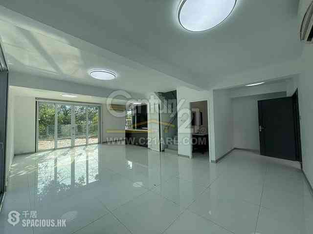 Sai Kung - Berkeley Bay Villa 02