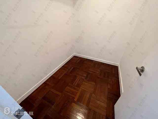 Mid Levels Central - Borrett Mansions 10