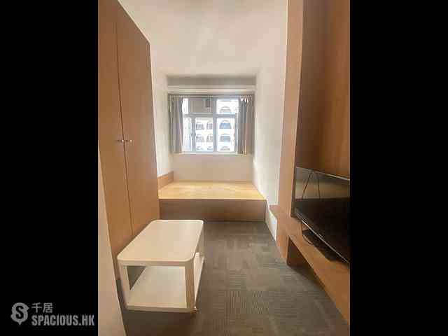 Wan Chai - Sze Bo Building 08
