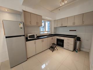 Sheung Wan - 8-10, Mercer Street 14