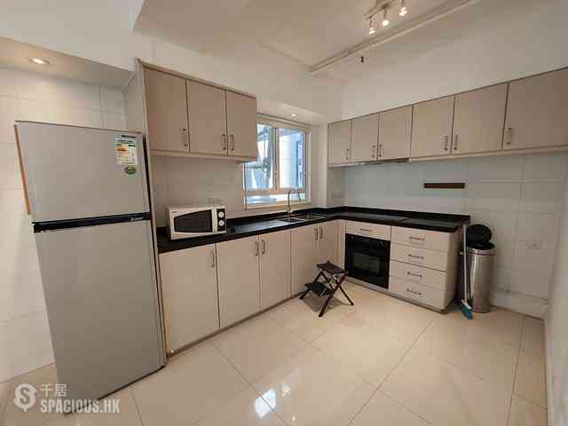 Sheung Wan - 8-10, Mercer Street 14